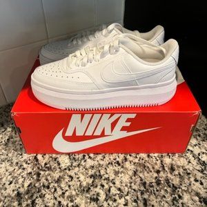 Nike Court Vision Alta
